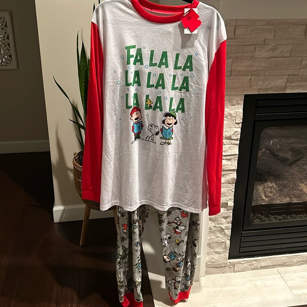 Peanuts Men’s pajamas